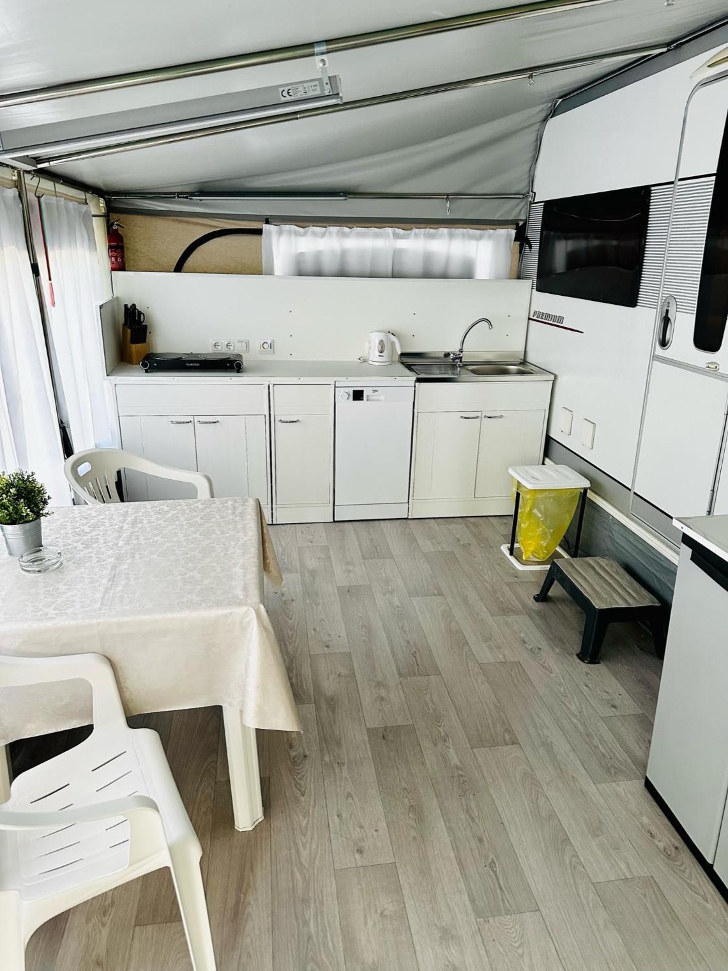 Готель Ps-Caravaning Auf Union Lido - Wohnwagenvermietung Кавалліно-Трепорті Екстер'єр фото