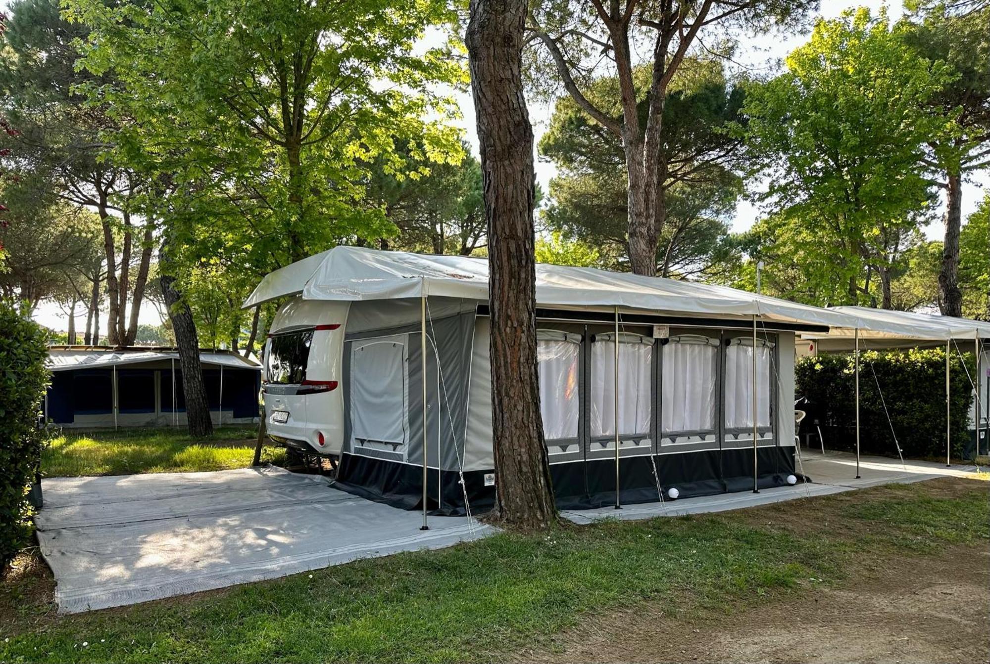 Готель Ps-Caravaning Auf Union Lido - Wohnwagenvermietung Кавалліно-Трепорті Екстер'єр фото